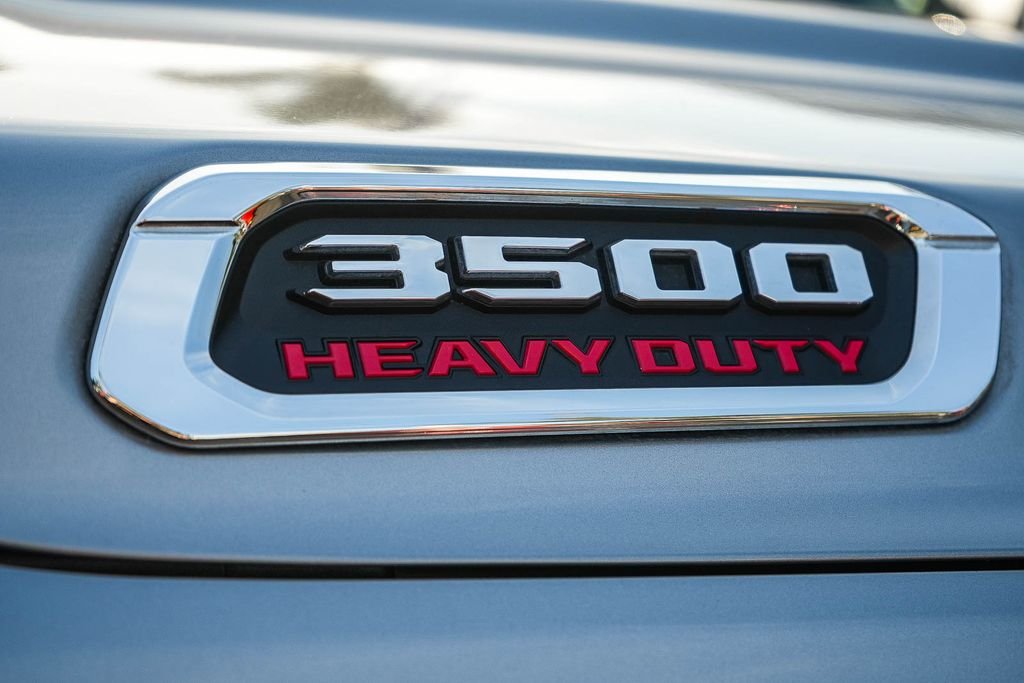 Used 2022 Silver Ram Big Horn image 8