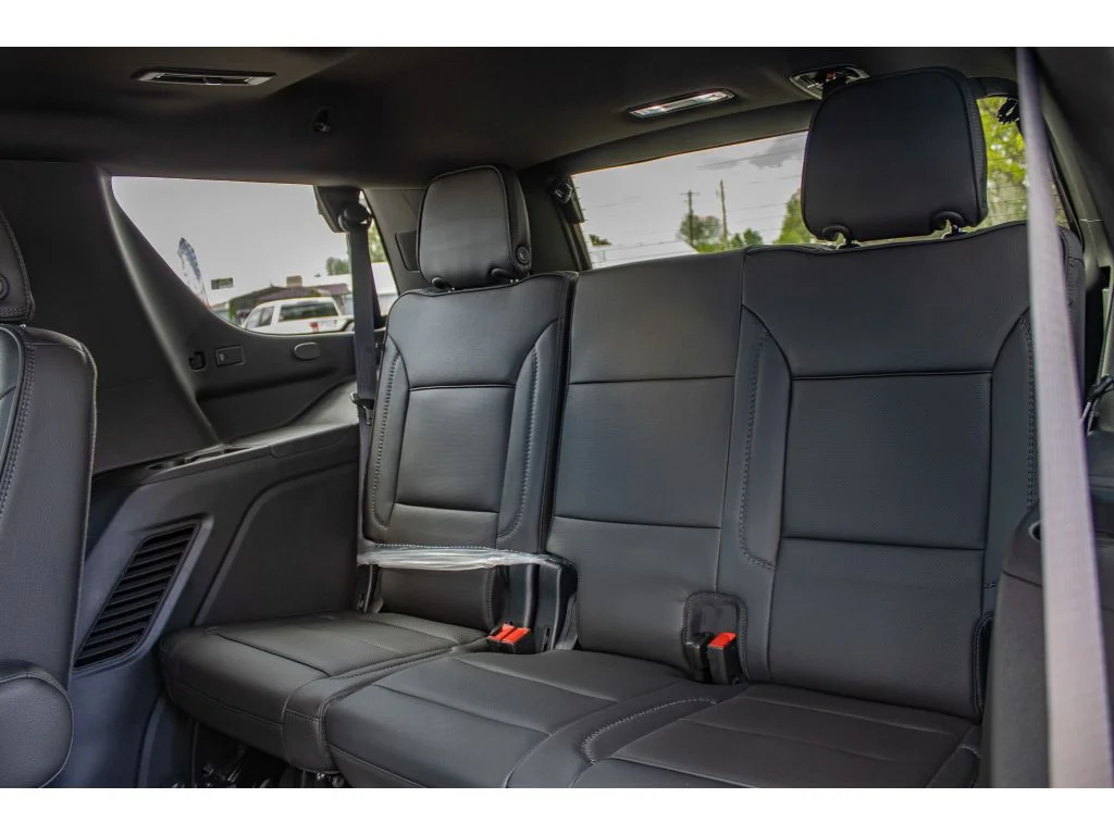 2026 GMC Yukon Denali - Photo 23