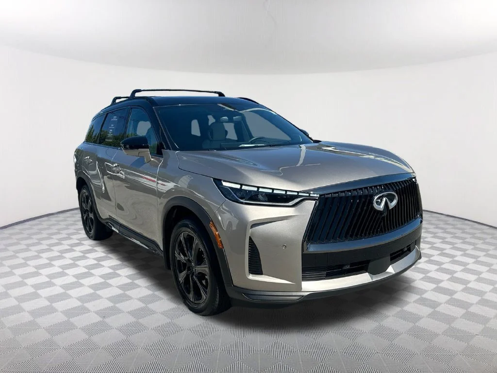 Certified Used 2026 Black INFINITI Autograph image 3