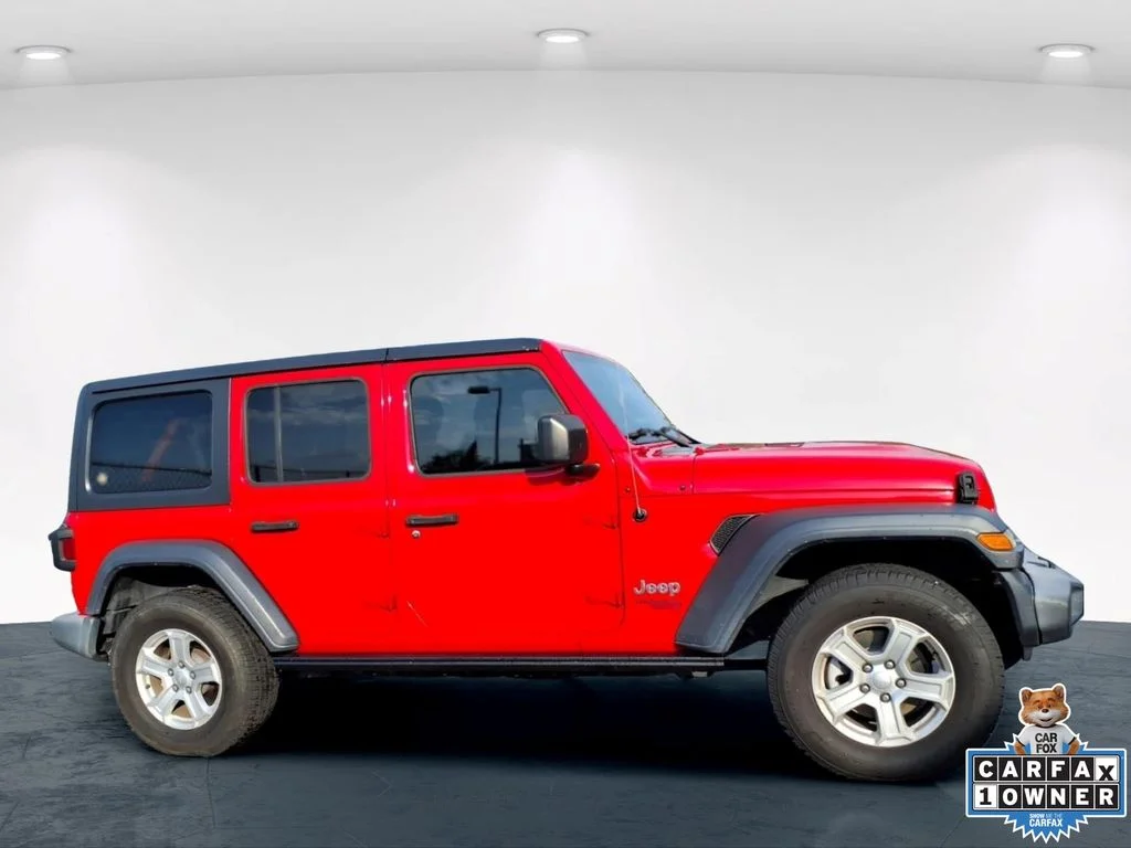 Used 2018 Red Jeep Unlimited Sport S image 15