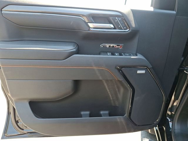 Used 2025 Onyx Black GMC AT4 image 28
