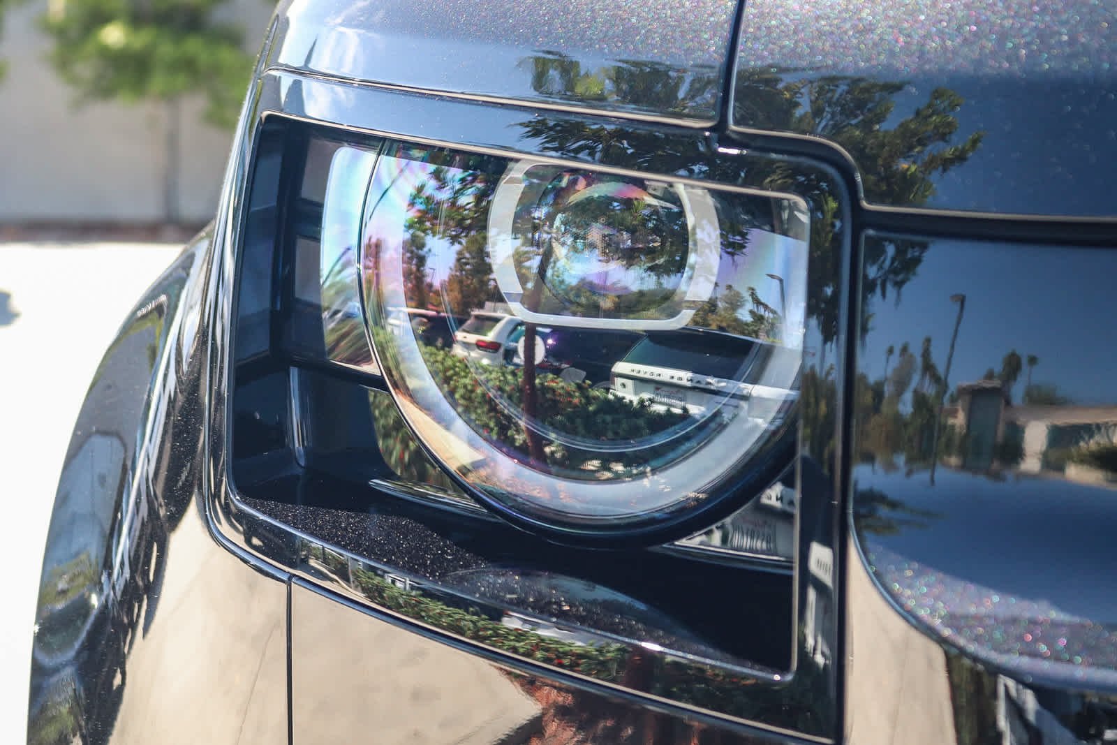 New 2026 Santorini Black Land Rover S image 8