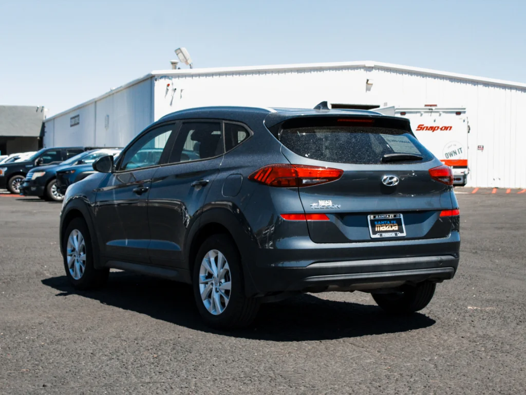 Used 2019 Dusk Blue Hyundai Value image 6