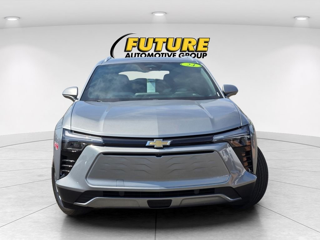 Used 2024 Gray Chevrolet LT image 2