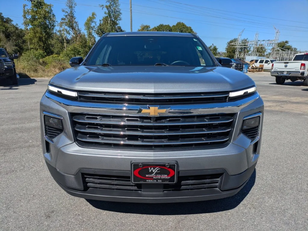Used 2026 Gray Chevrolet LT image 9