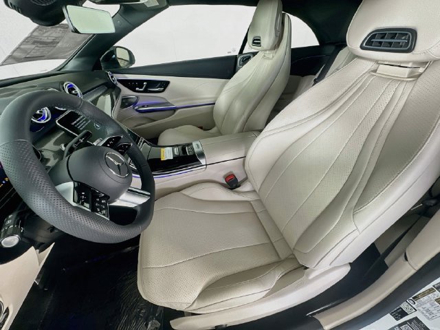 New 2027 Polar White Mercedes-Benz CLE 300 image 21