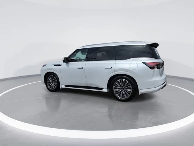 2026 INFINITI QX80 Luxe - Photo 6