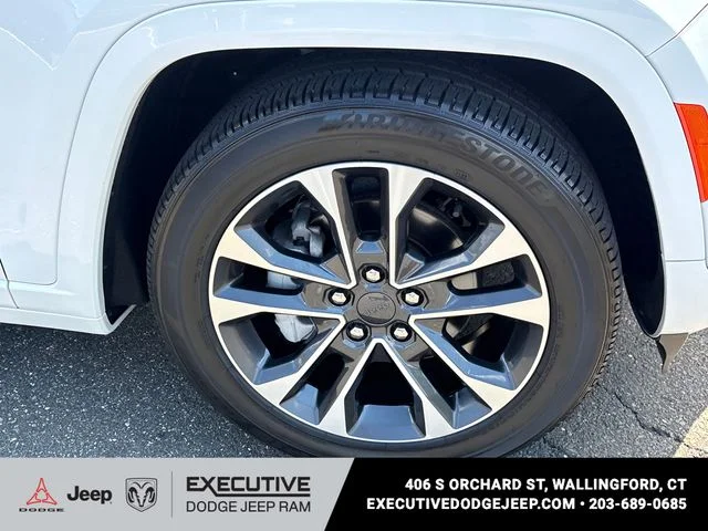 Used 2023 White Jeep Overland image 7