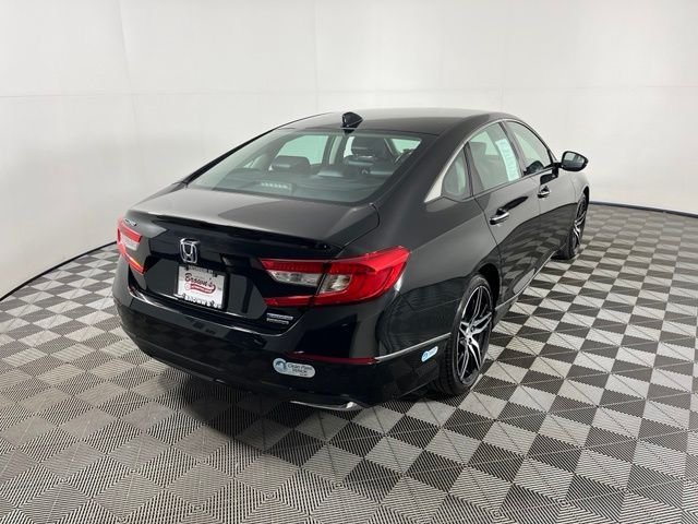 Used 2021 Black Honda Touring image 7