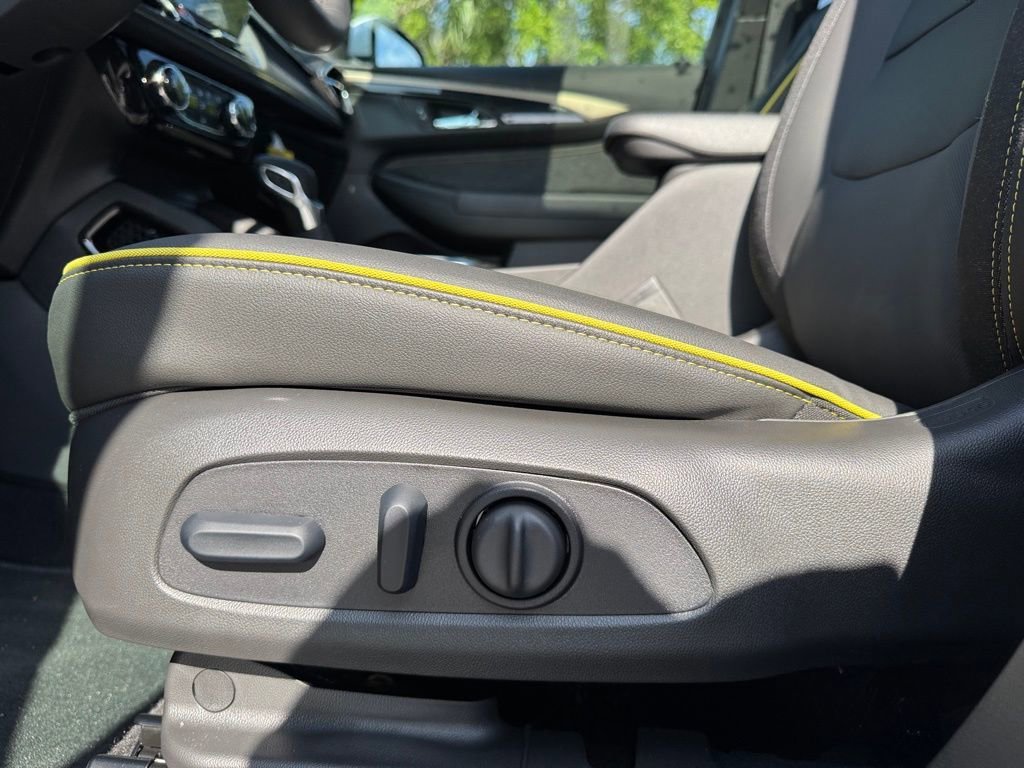 2025 Chevrolet Trailblazer Activ - Photo 31