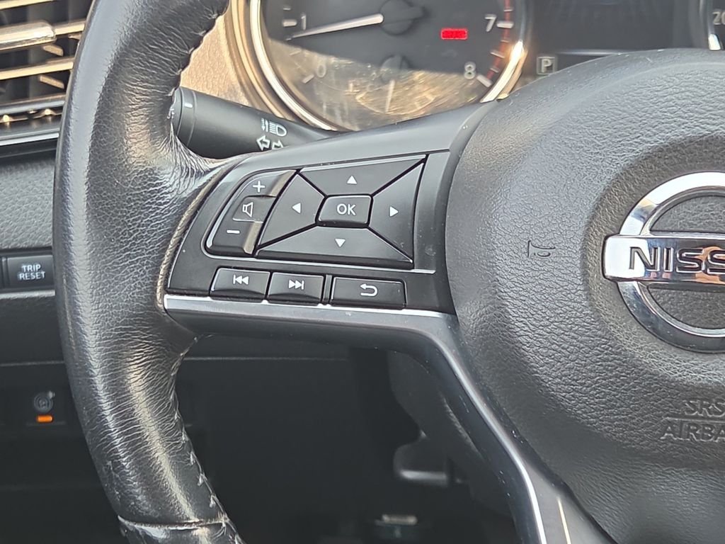 Used 2017 Blue Nissan SV image 24