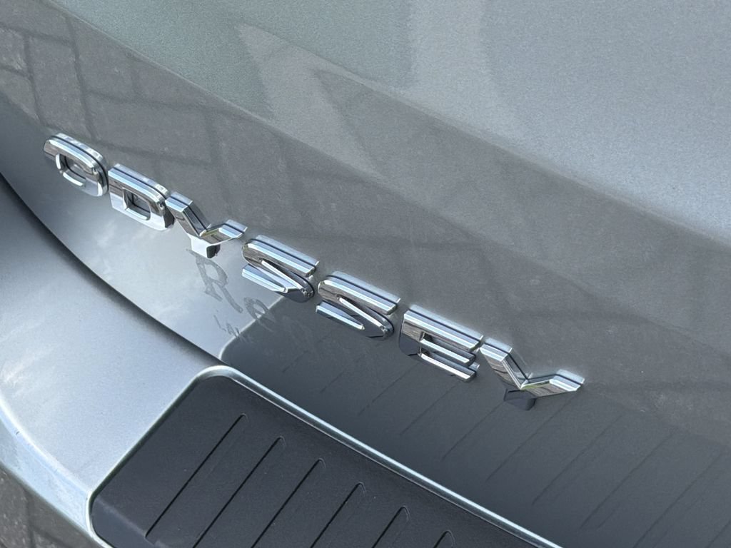 2025 Honda Odyssey Touring - Photo 13