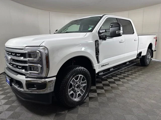 New 2026 Star White Metallic Tri-Coat Ford Lariat image 8