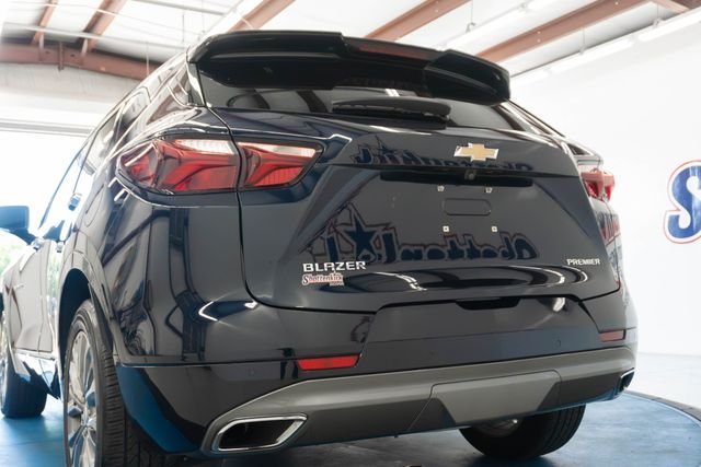 Used 2020 Blue Chevrolet Premier image 26