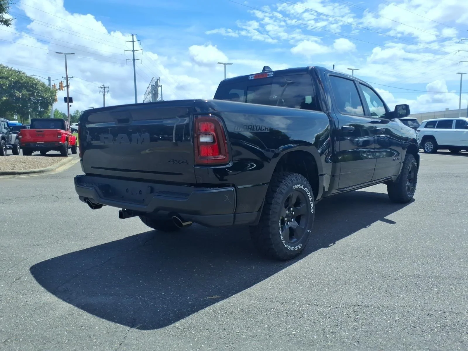 New 2026 Diamond Black Crystal Pearl-Coat Exterior Paint RAM Warlock image 2