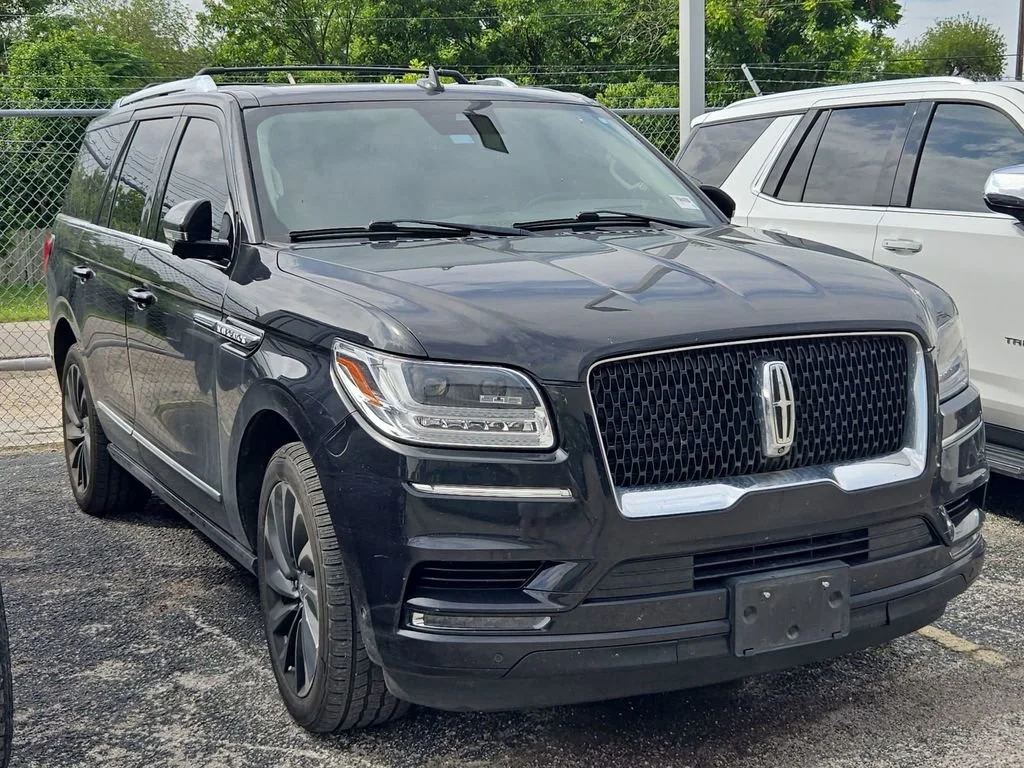 2021 Lincoln Navigator Reserve 4WD's photo