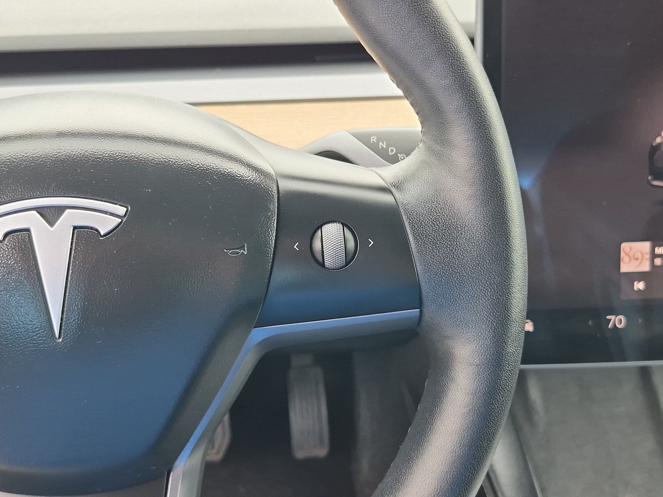 Used 2022 Midnight Silver Metallic Tesla Long Range image 20