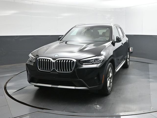 Used 2024 Black BMW sDrive30i image 22