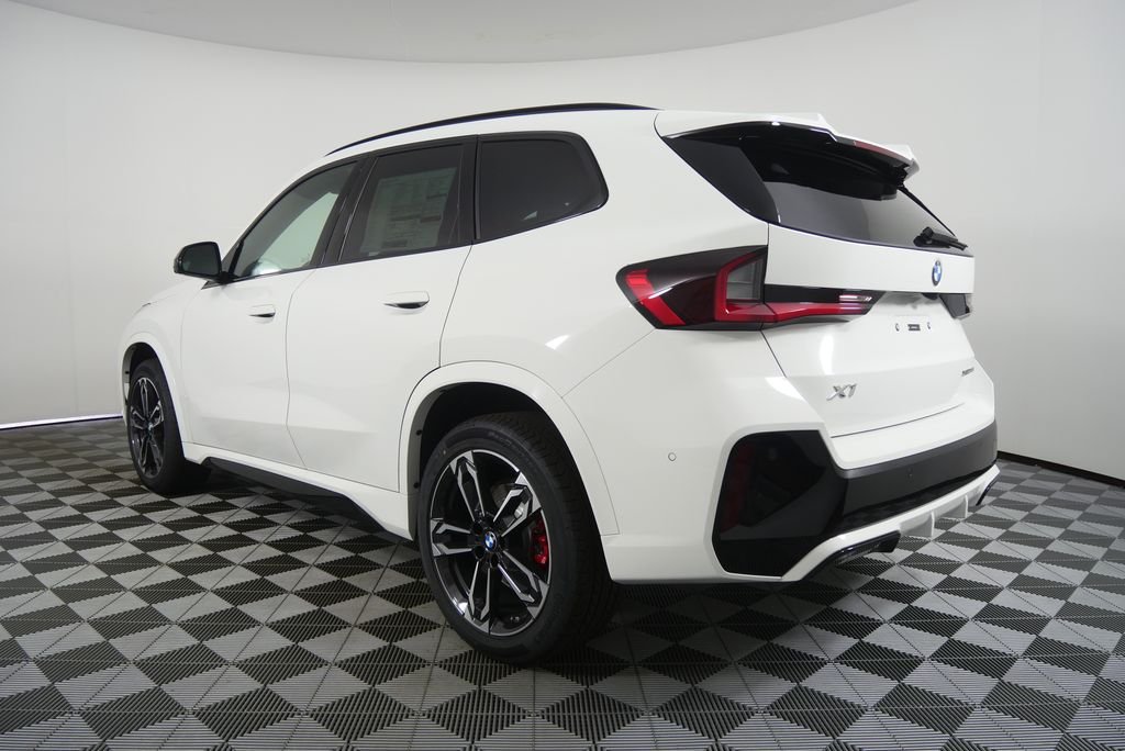 New 2026 Alpine White BMW xDrive28i image 5