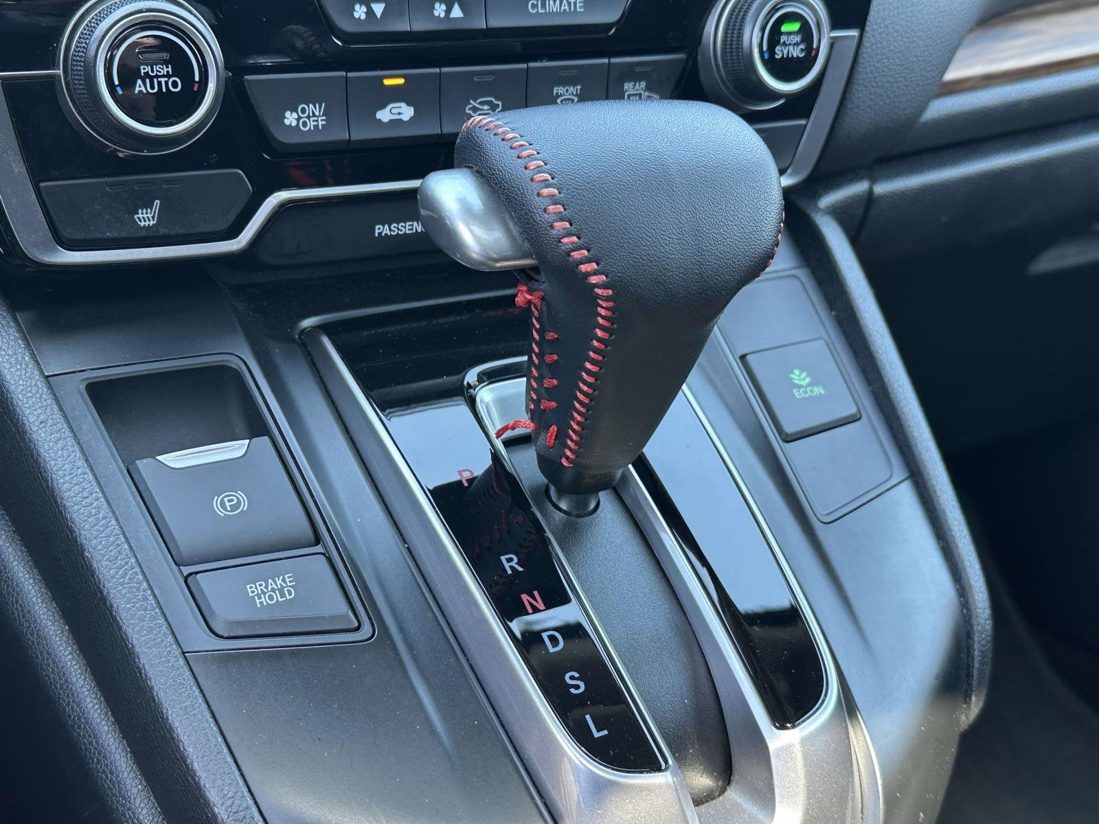 Used 2018  Honda EX image 29