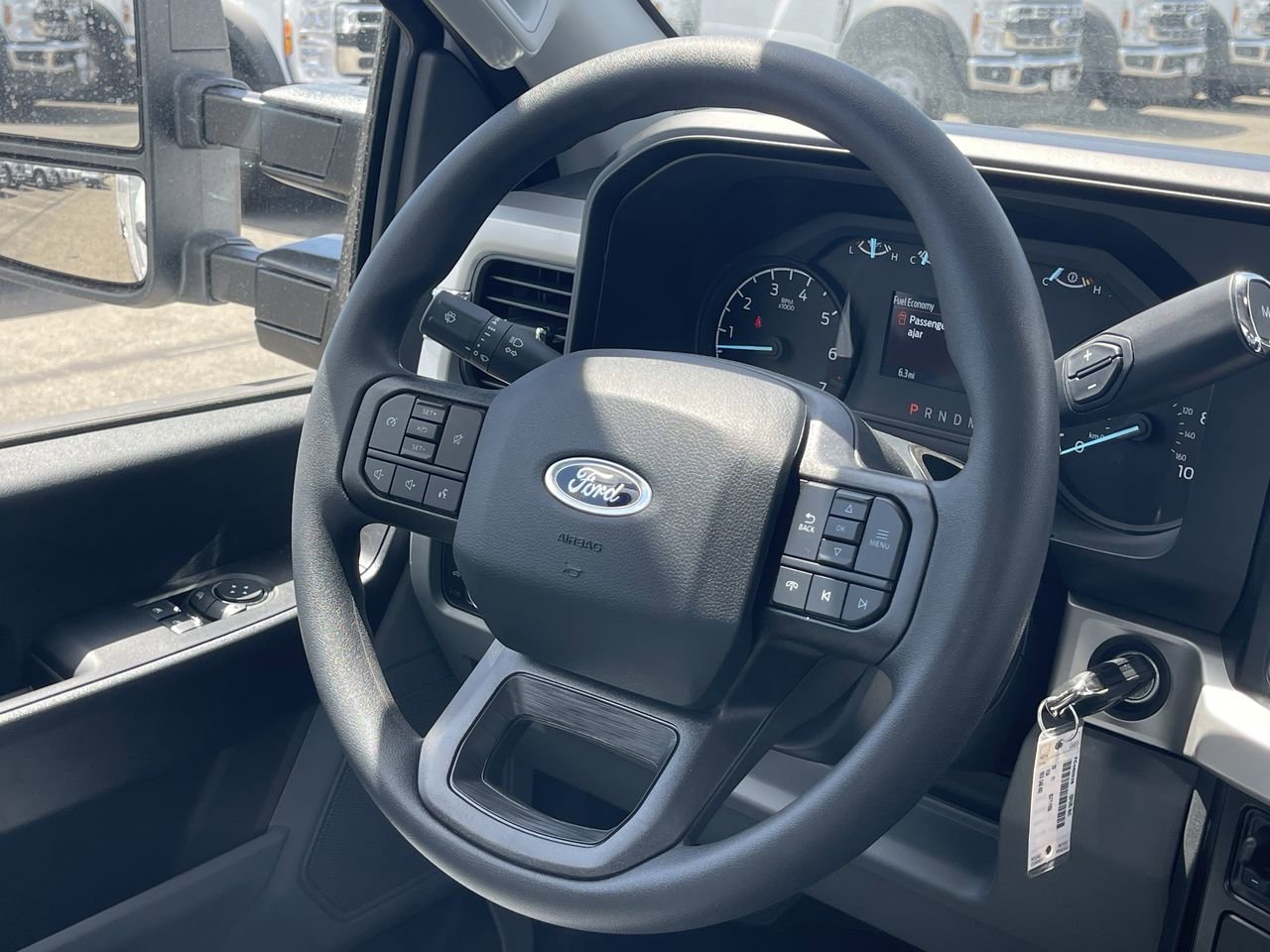 New 2026 Oxford White Ford  image 15