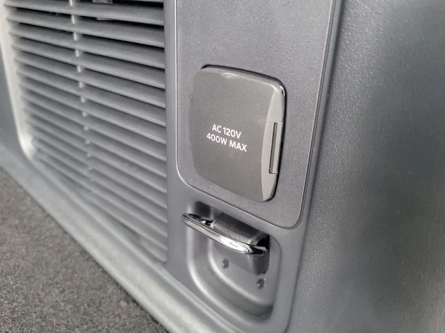 New 2027 Gray Metallic Ford Active image 12