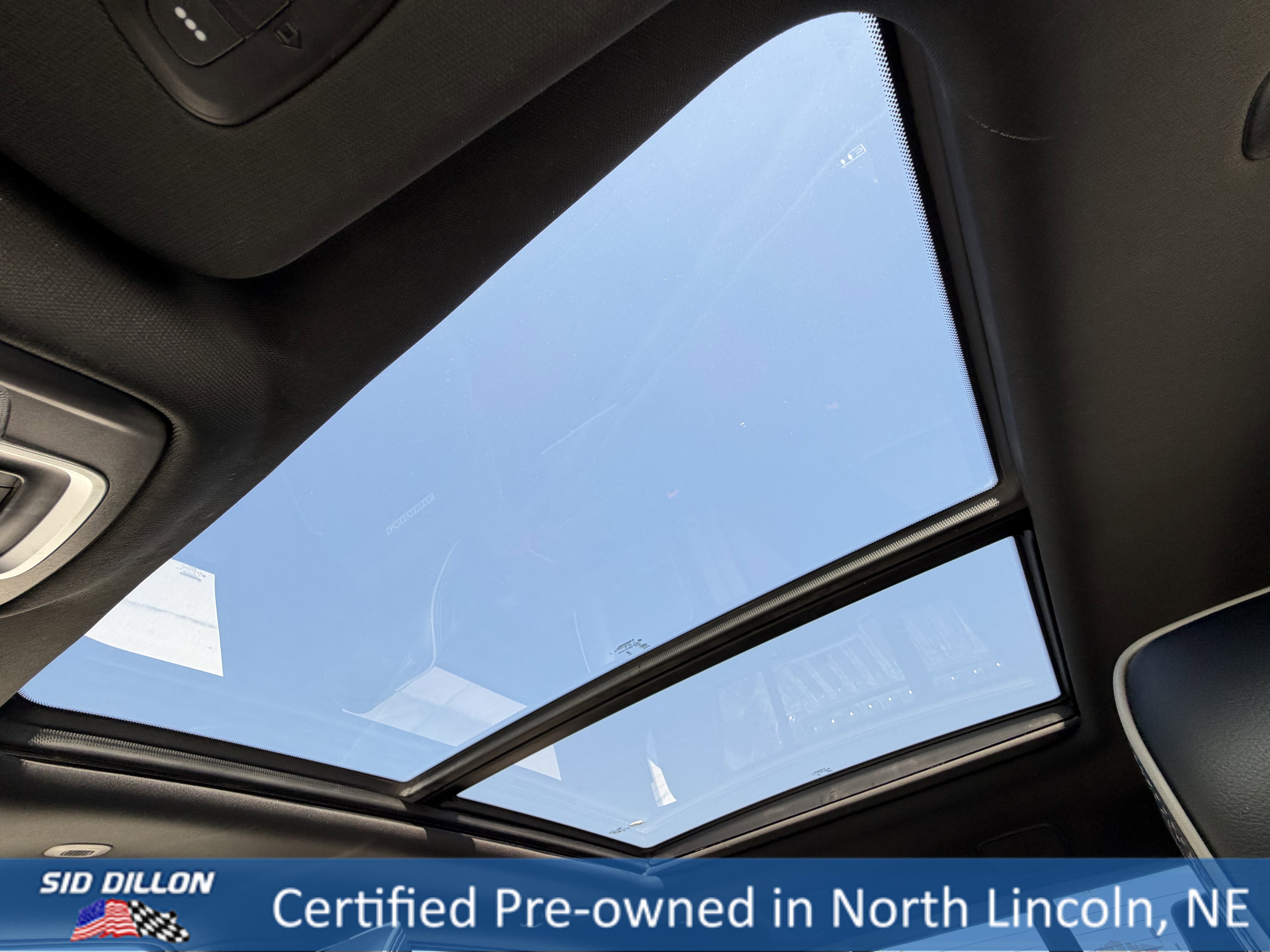 Used 2023 Diamond Black Crystal Pearlcoat Ram Laramie image 23