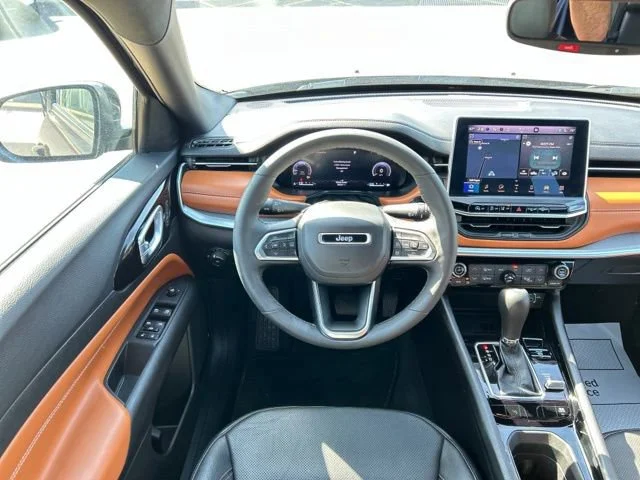 Used 2024 None Jeep Limited image 24