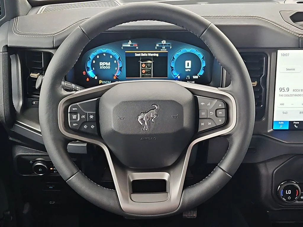 New 2025 Oxford White Ford Badlands® image 48