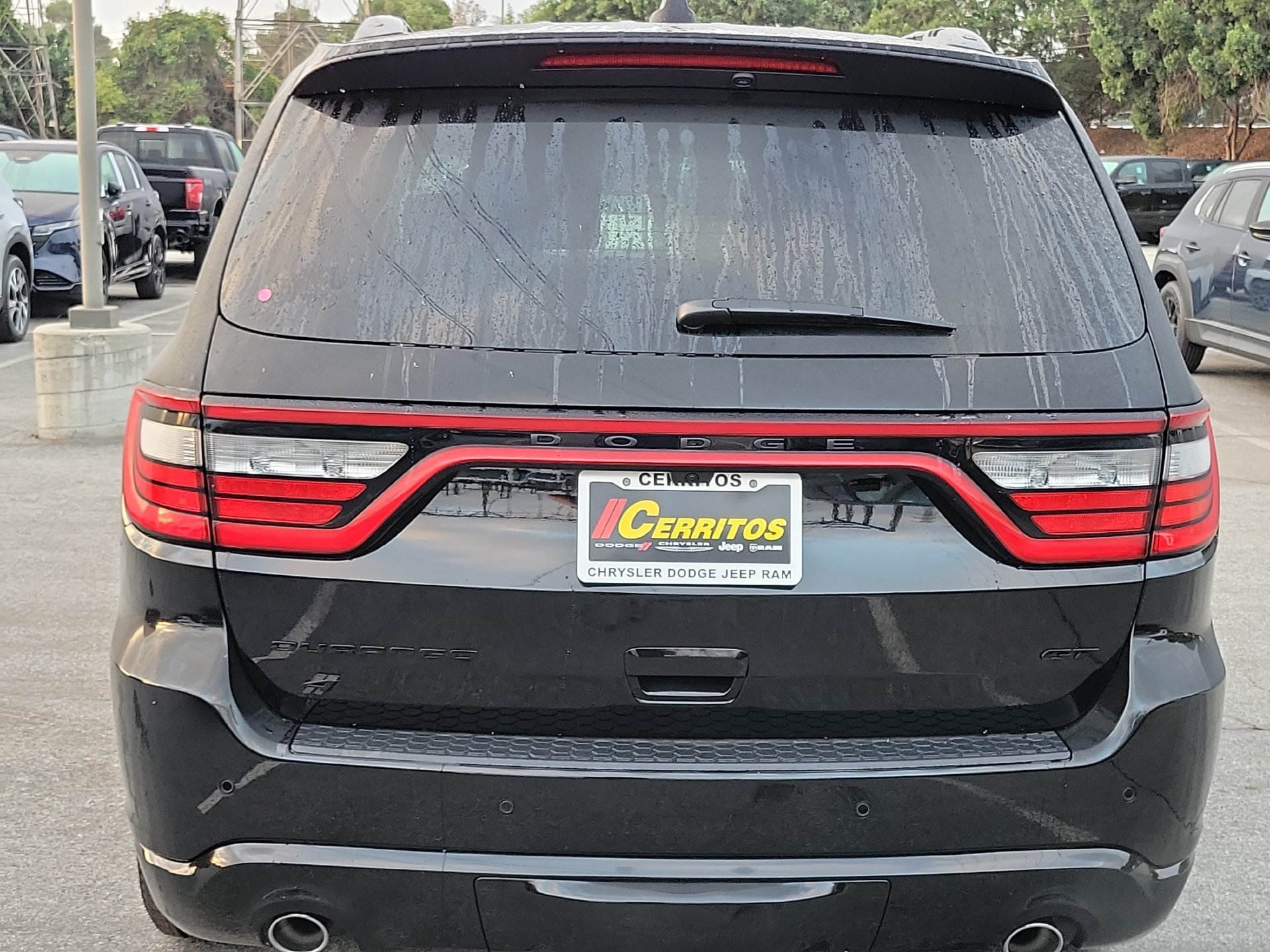 New 2027 Pitch-Black Exterior Paint Dodge GT image 3