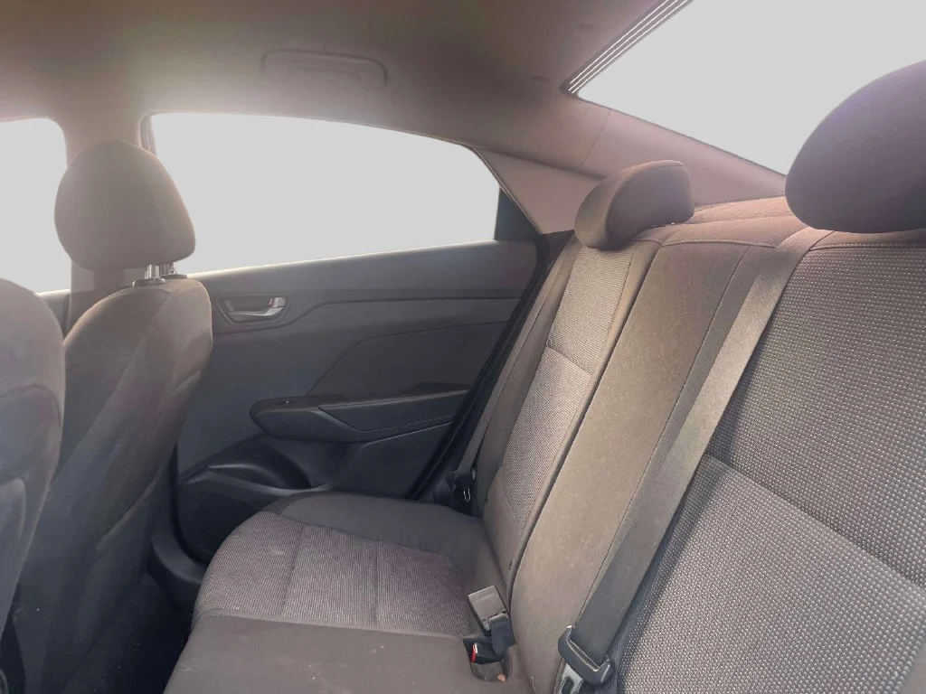 Used 2019 Gray Hyundai SEL image 12