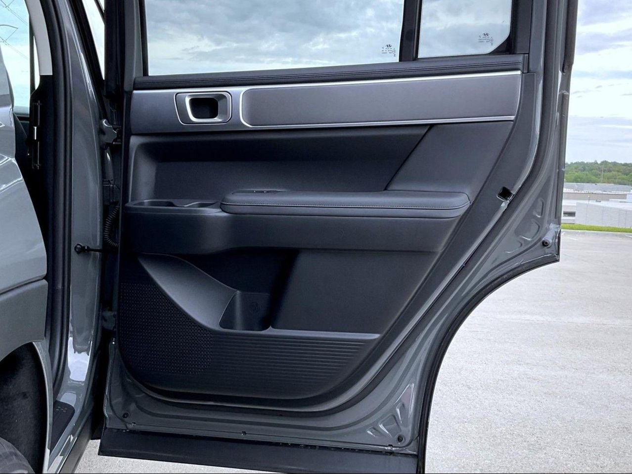 New 2026 Gray Hyundai SEL image 18