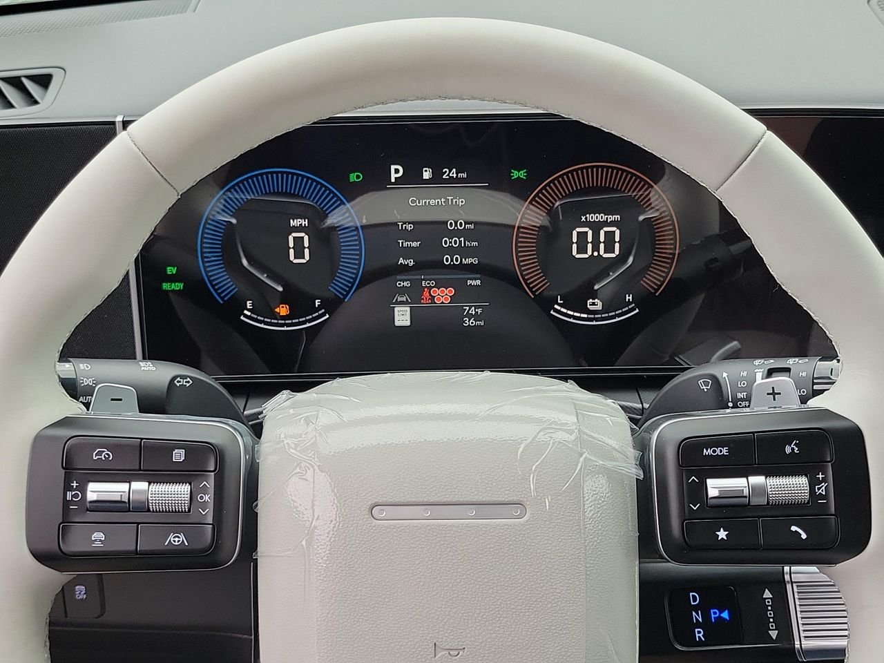 New 2026 Hampton Gray Hyundai SE image 7