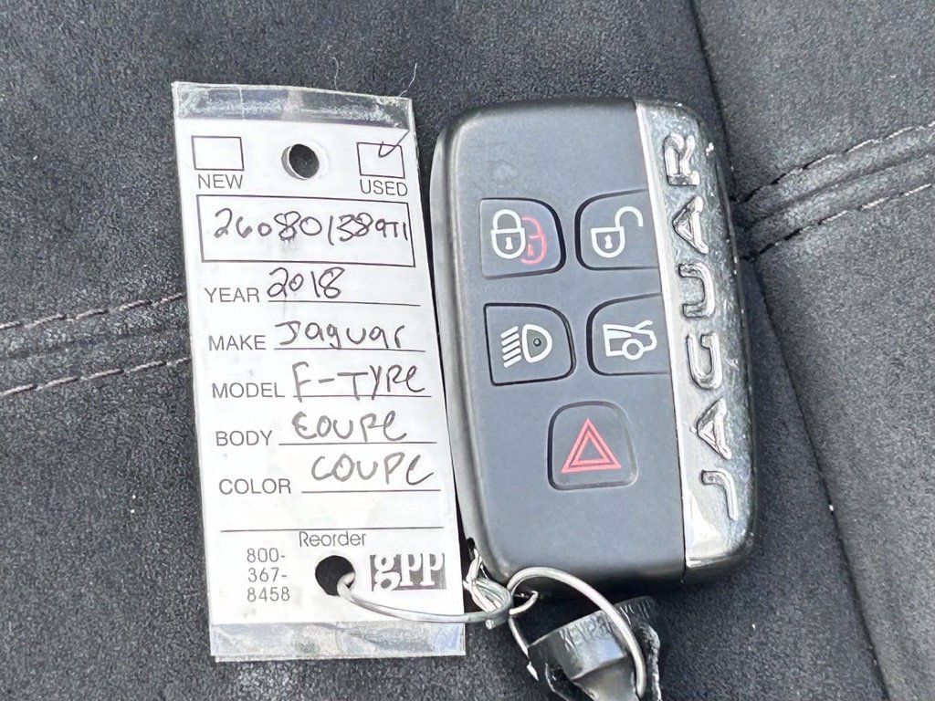 Used 2018 White Jaguar Base image 40