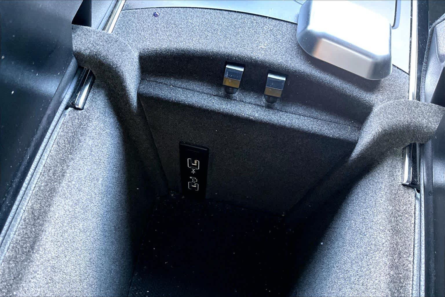Used 2017 Black Mercedes-Benz GLE 350 image 35