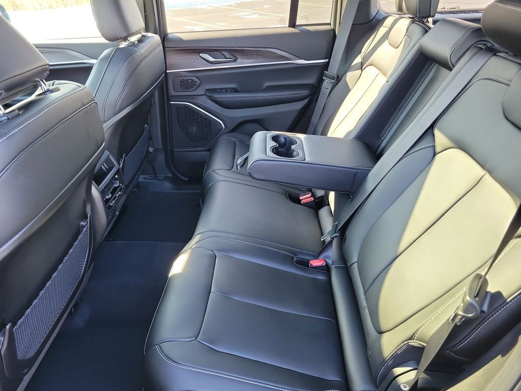 New 2026 Baltic Gray Metallic Clearcoat Jeep Limited image 12