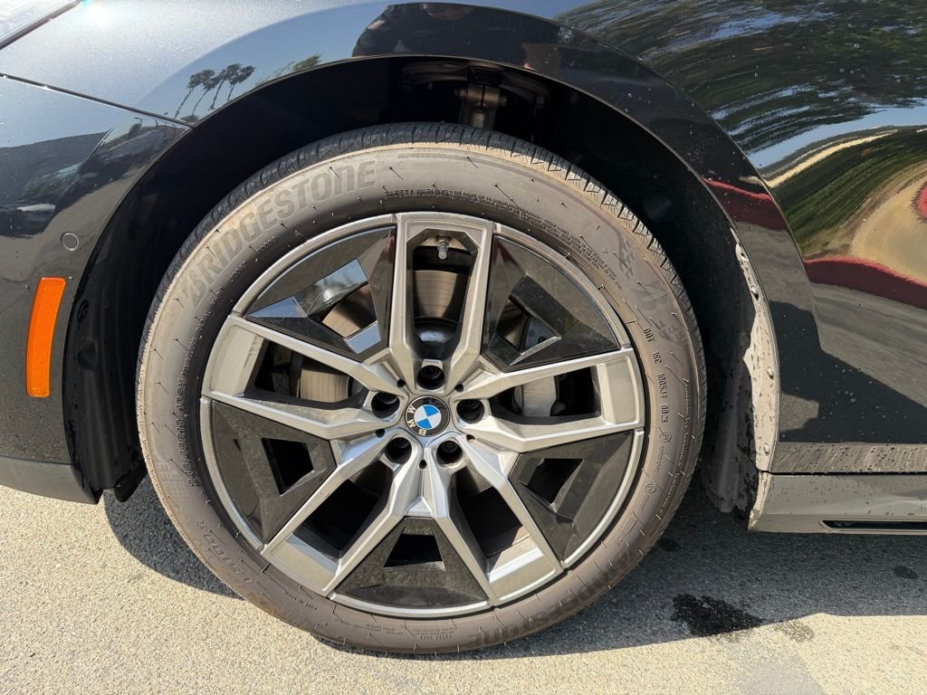 Used 2026 Black BMW 530i image 6