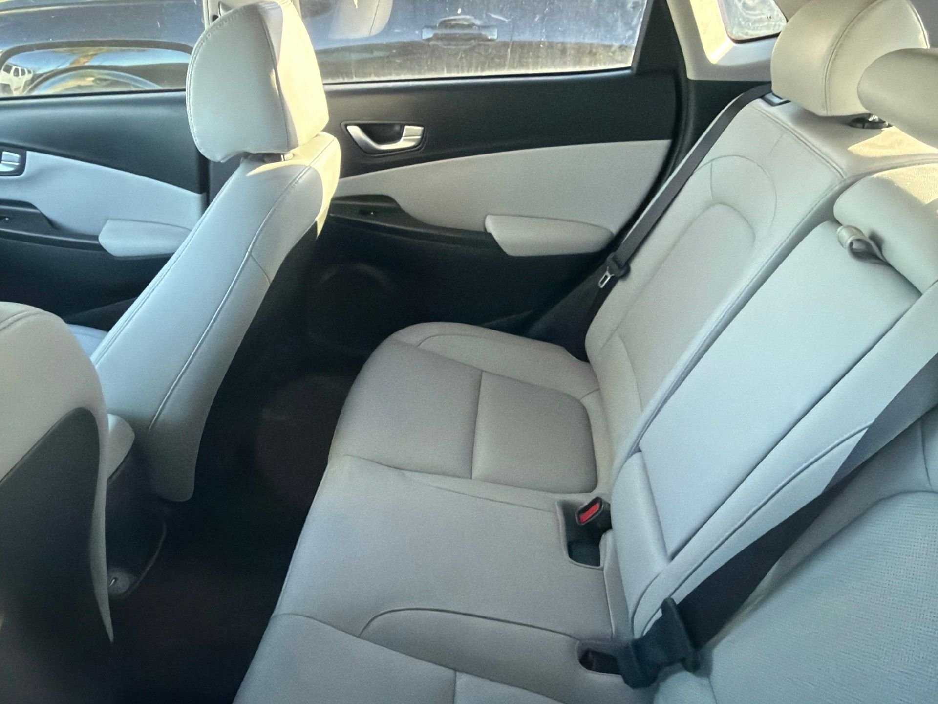 Certified Used 2023 Gray Hyundai Limited image 8