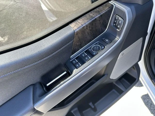 2024 Ford F-250 Super Duty Lariat - Photo 17