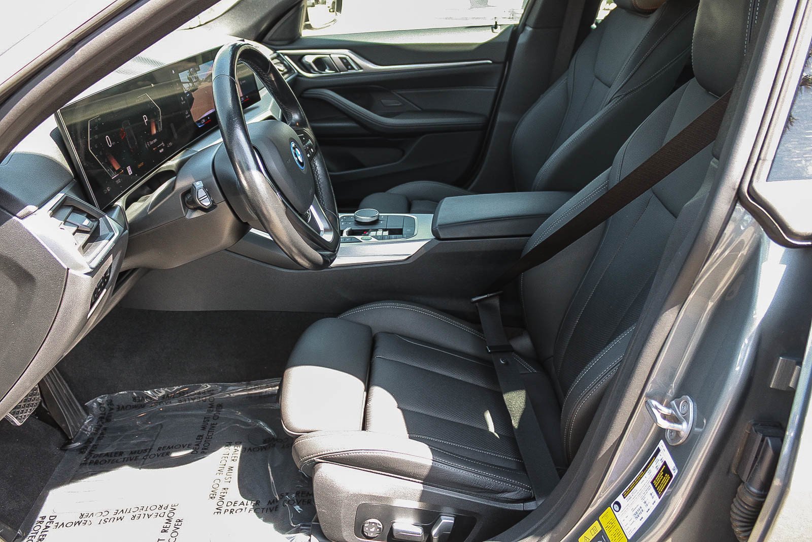 Used 2023 Skyscraper Grey Metallic BMW eDrive40 image 18