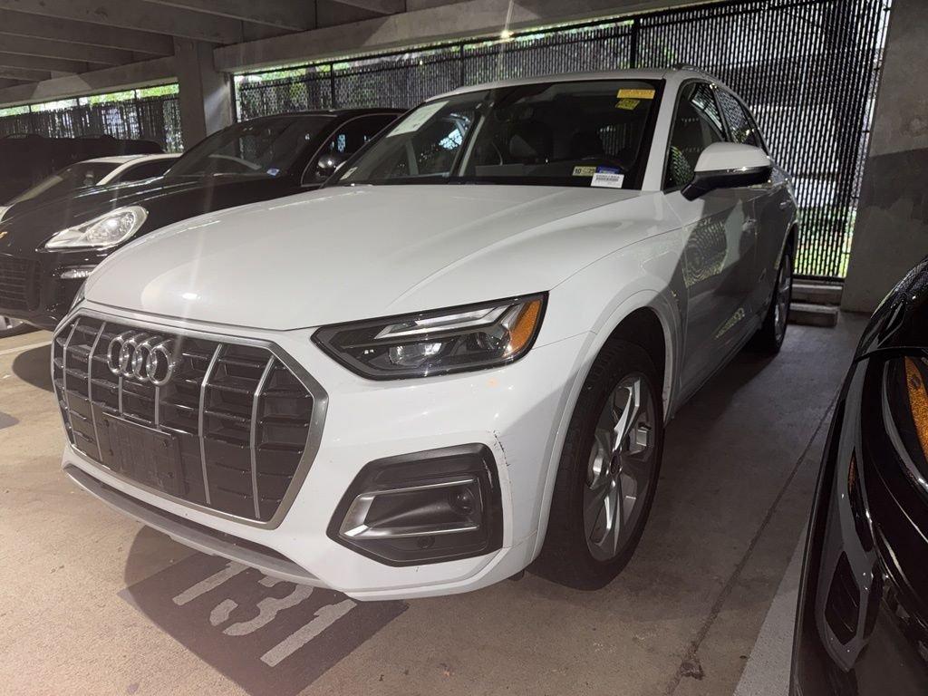 2021 Audi Q5 45 Premium Plus's photo