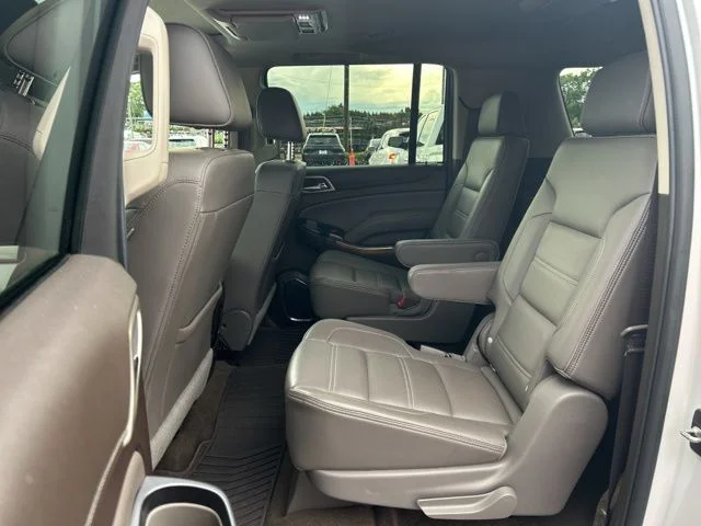Used 2017 White Frost GMC Denali image 16