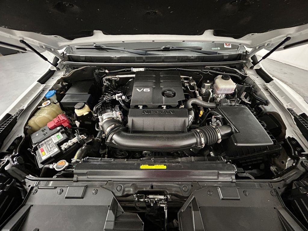 Used 2022 White Nissan SV image 21