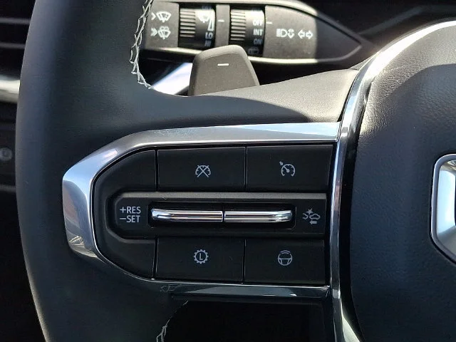 New 2027 Glacier White Tricoat GMC Denali image 18