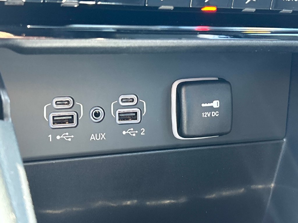 Used 2025 Gray Jeep Limited image 25