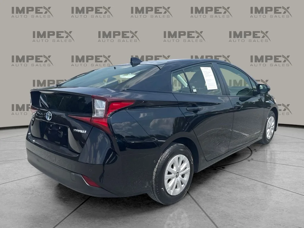 Used 2021 Black Toyota LE image 3