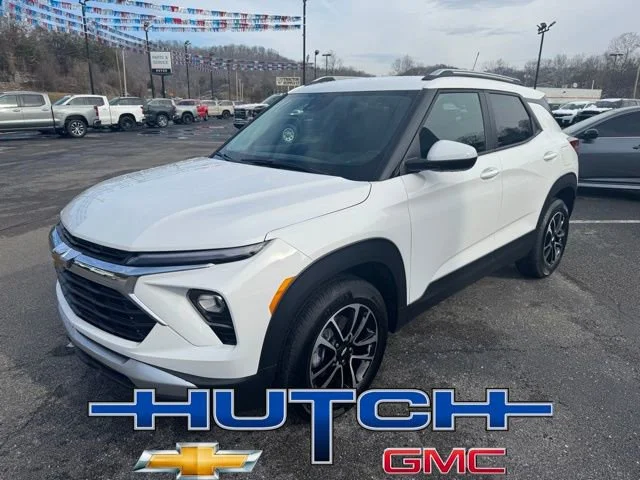 New 2026 Summit White Chevrolet LT image 3
