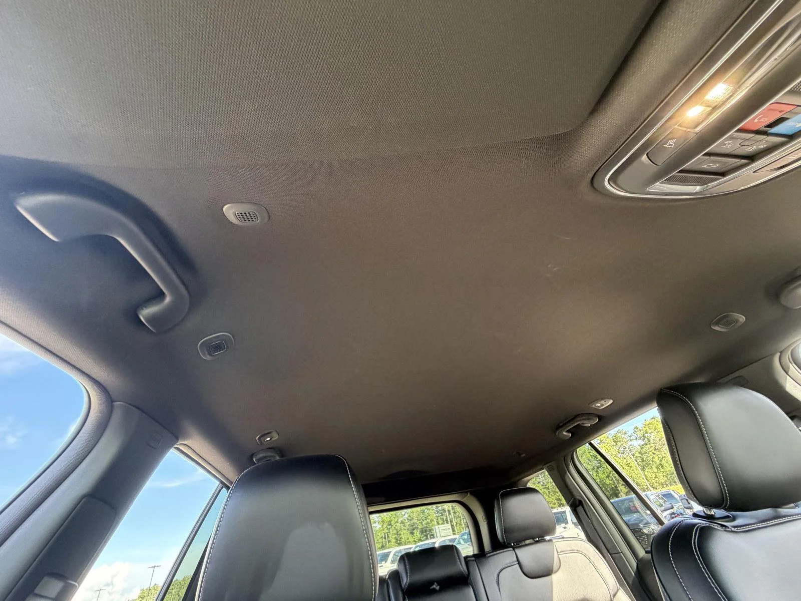 Used 2025 Bright White Clearcoat Jeep Limited image 22