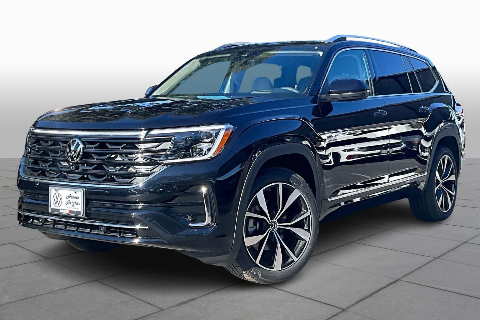 New 2026 Volkswagen Atlas 2.0T SEL Premium R-Line Sport Utility in