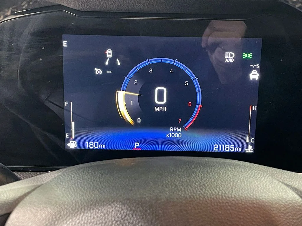 Used 2025 Black Chevrolet LT image 30